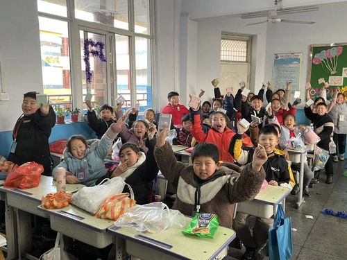 博爱秀珠小学元旦联欢会 仁爱精神点亮校园，欢声笑语嗨爆新年